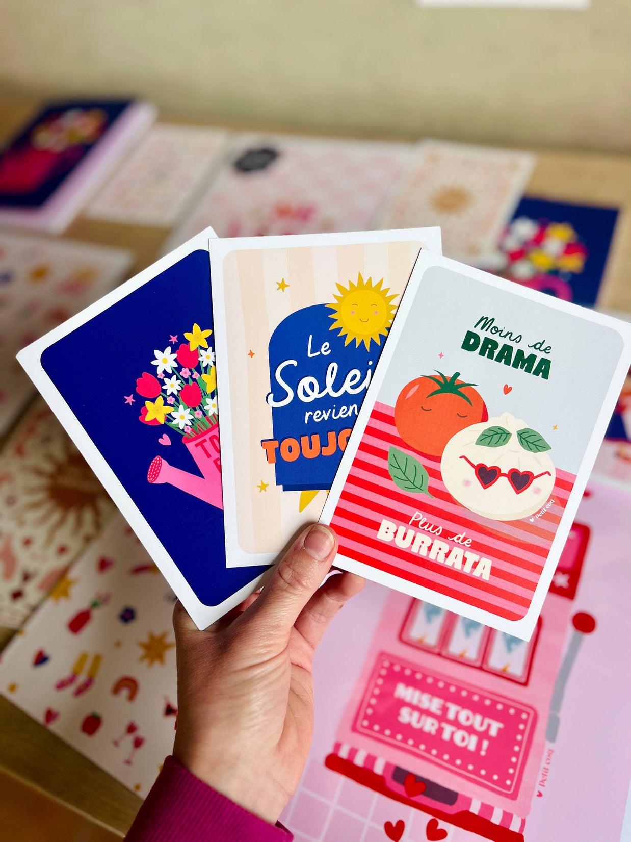 Carte postale Moins de drama