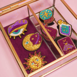 Broche Potion Magique