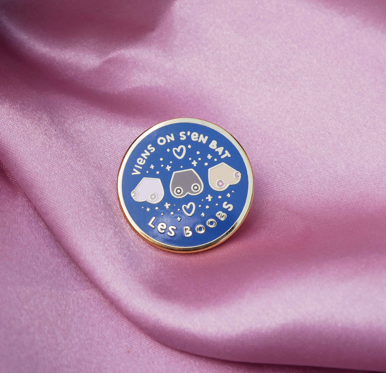 Pin'S On S'En Bats Les Boobs