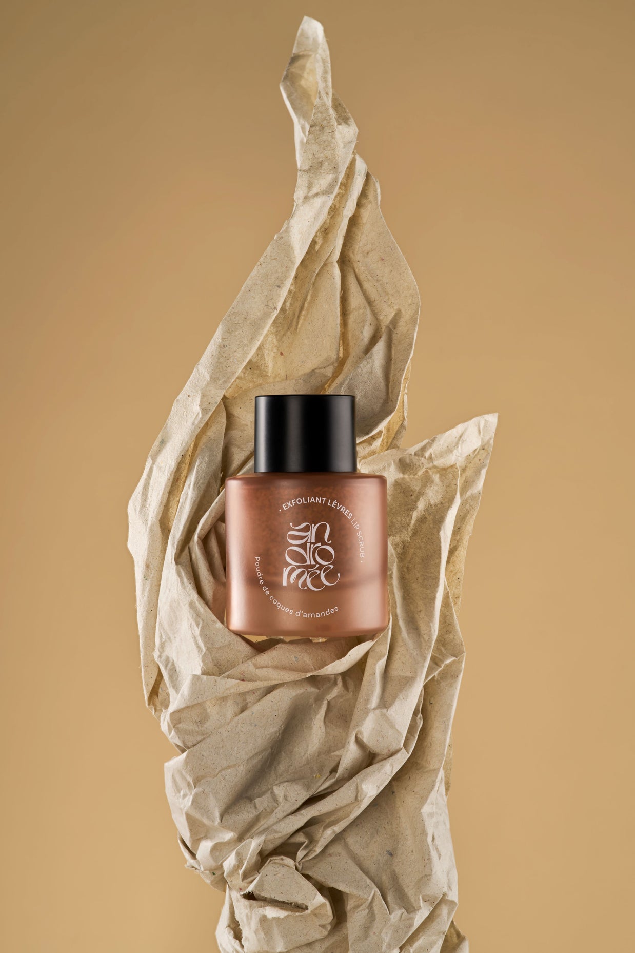 Exfoliant lèvres à la poudre de coques d'amandes - 15ml