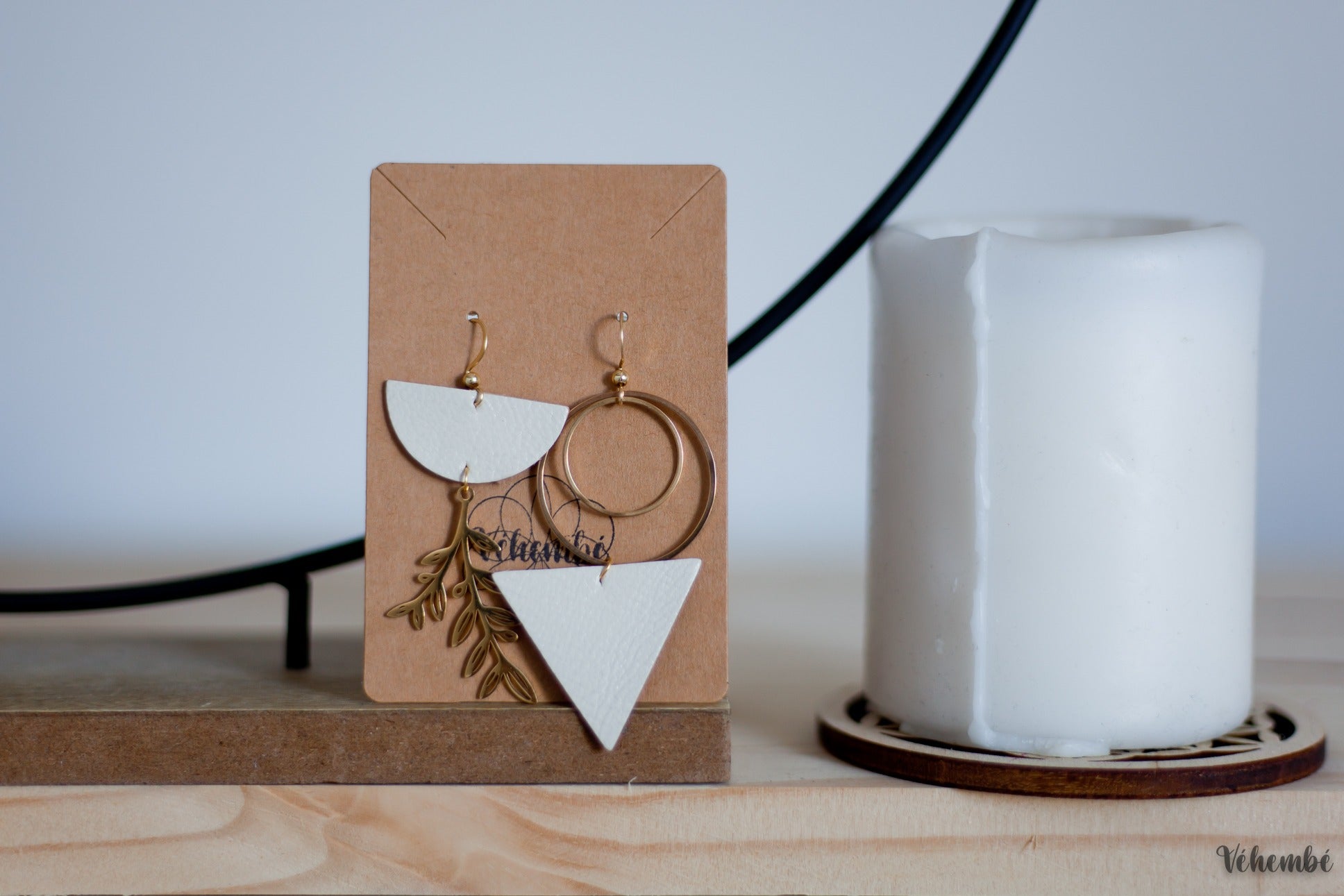 Atelier réaliser ses boucles d'oreilles en cuir upcyclé et acier inoxydable