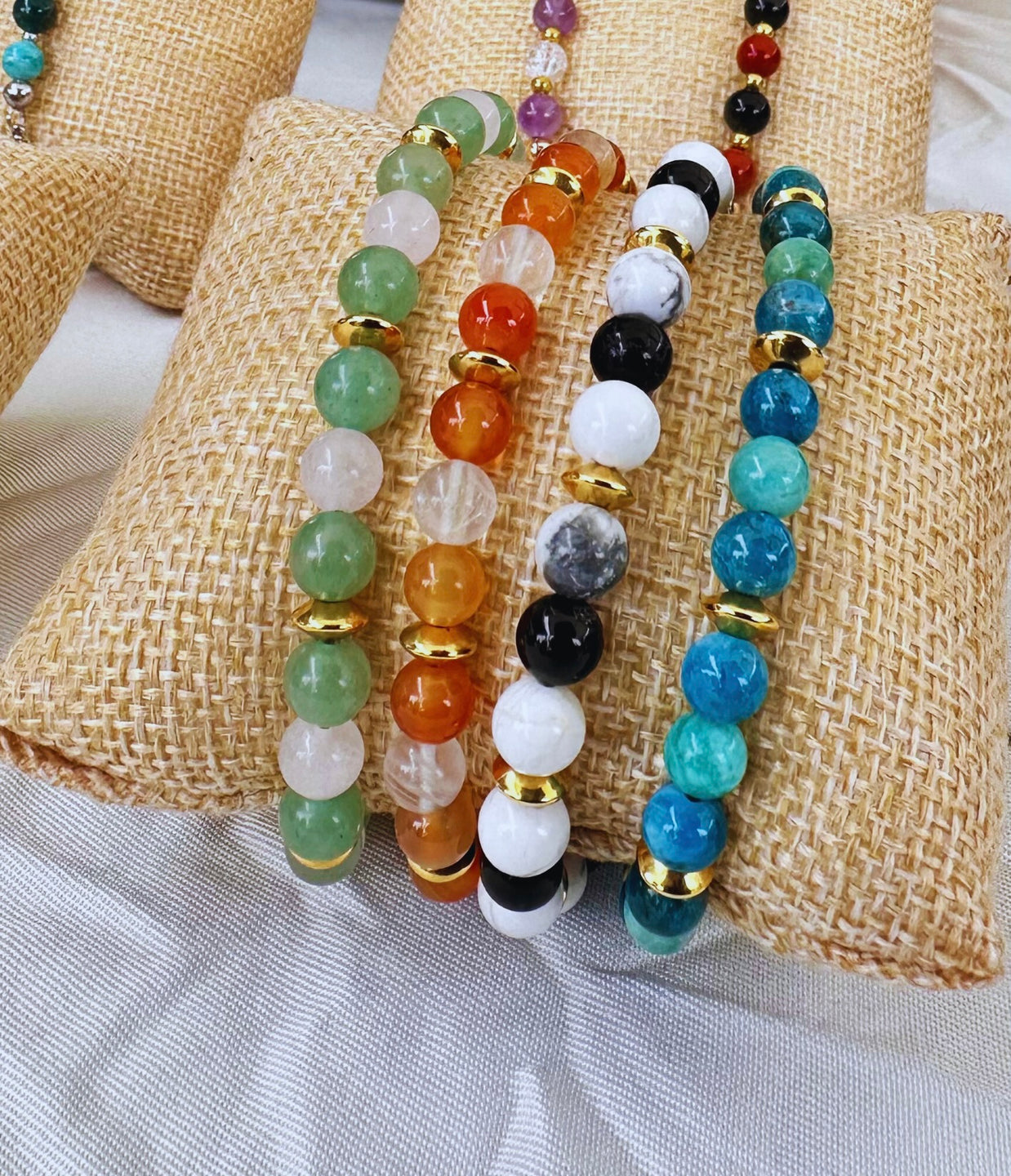 Atelier créer son bracelet de lithothérapie en pierres