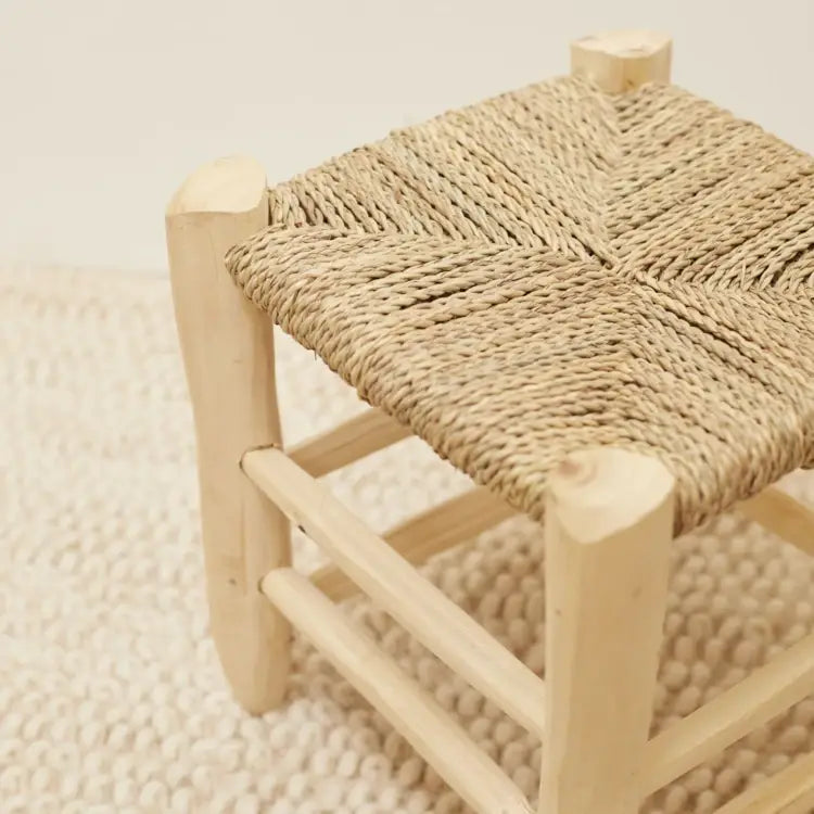 zoom sur tabouret artisanal
