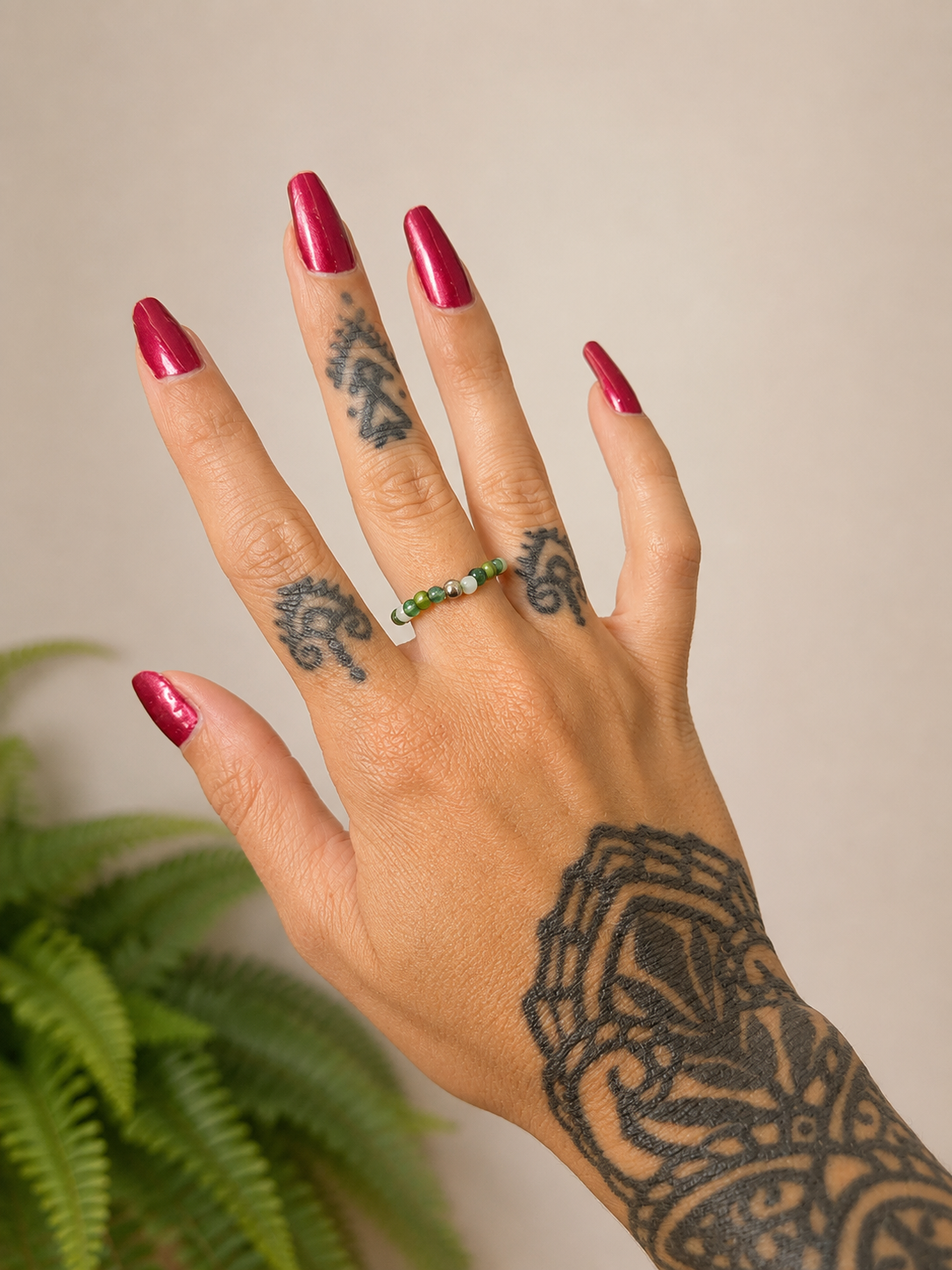 bague en perles de rocailles vertes