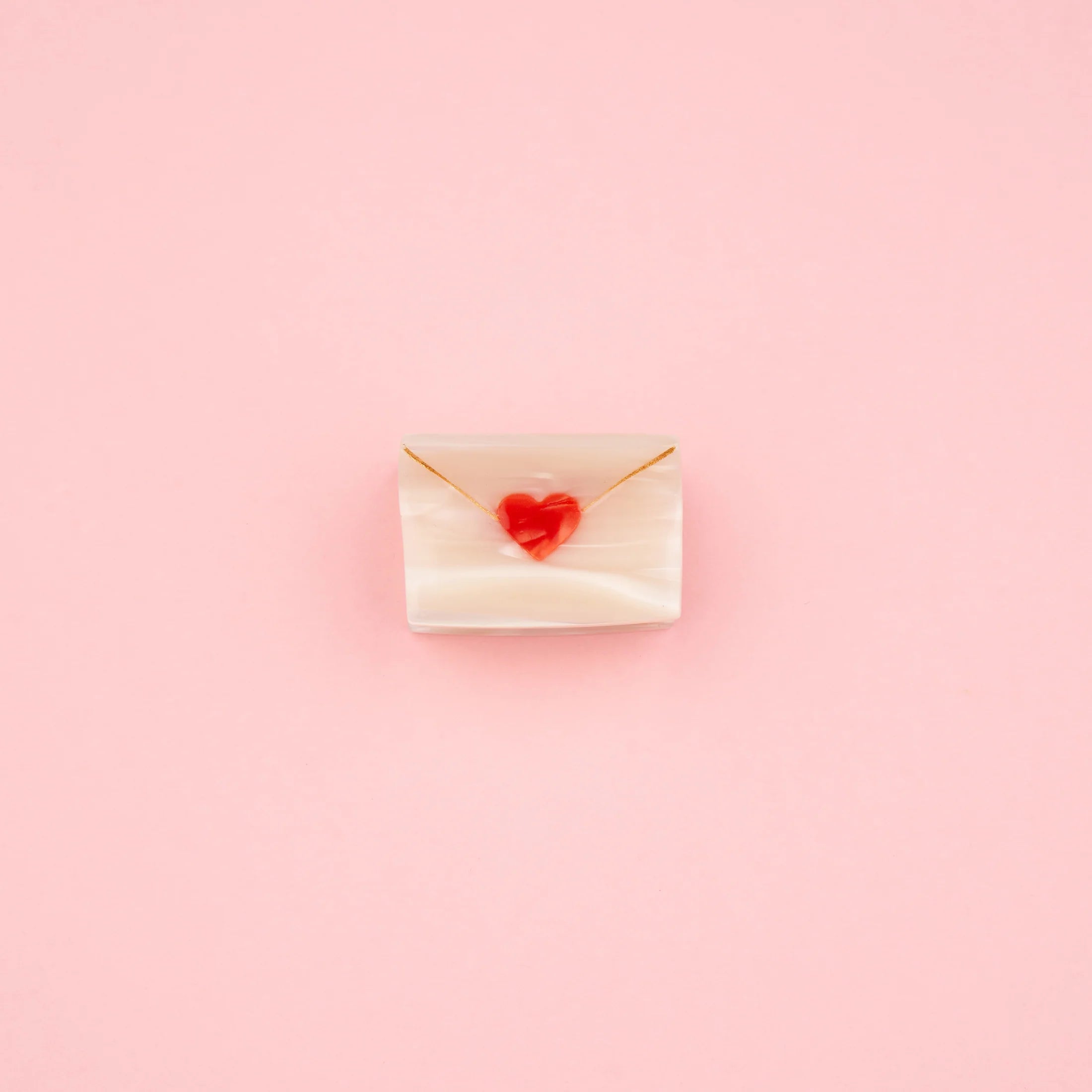 Mini pince lettre d'amour