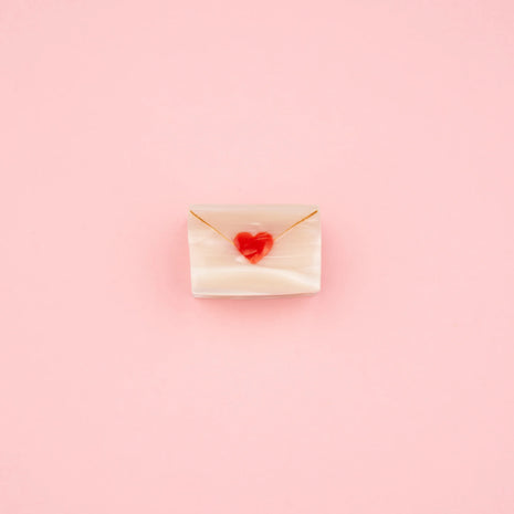 Mini pince lettre d'amour