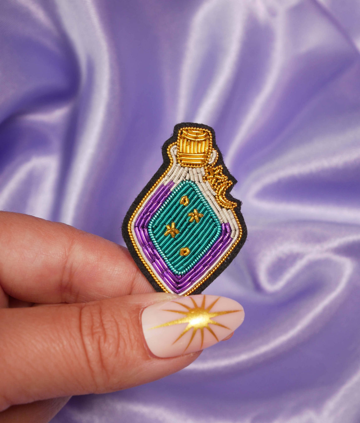 Broche Potion Magique