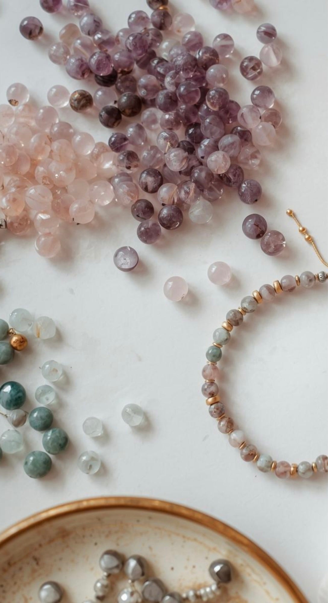 Atelier créer son bracelet de lithothérapie en pierres
