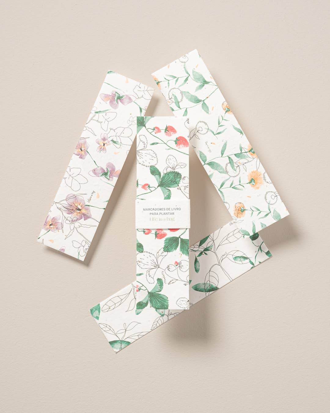 Lot de 4 marque-pages plantables illustrés de fleurs et de fruits - Life in a Bag