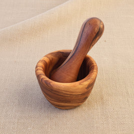 Mini mortier et pilon en bois d’olivier