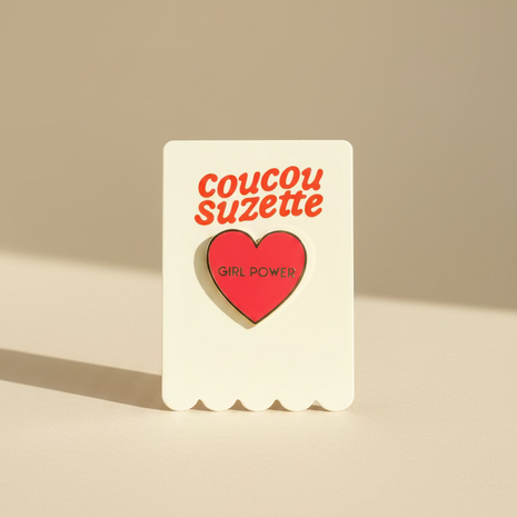 Pin's émaillé Coeur Girl Power