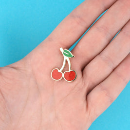 Pin's émaillé Cerises à paillettes